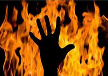 सिभिल मलमा युवकले किन लगाए आफैंमाथि आगो ? यस्तो रहेछ कारण 