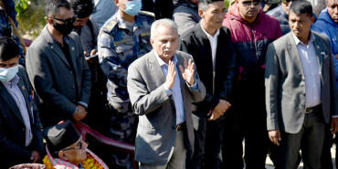 अतिले खति गर्छ भन्ने काँग्रेस नेतृत्वले बुझोस् : बाबुराम भट्टराई