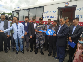 विपद्‌मा प्रयोग हुने सवारी साधन सशस्त्र प्रहरीलाई हस्तान्तरण