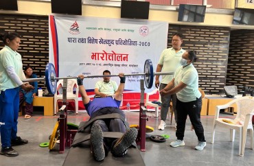 पारा भारोत्तोलनमा सरितालाई स्वर्ण