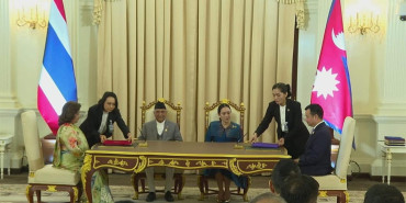 प्रधानमन्त्री ओली र थाइल्याण्डका प्रधानमन्त्री शिनावातबिच भेटवार्ता