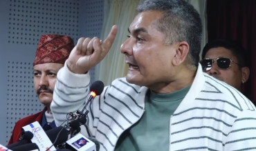 दुर्गा प्रसाईंको घरमा पुग्यो प्रहरी 