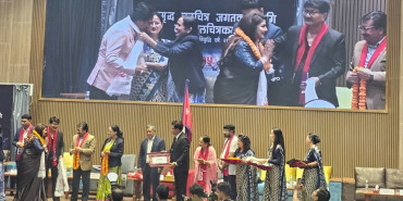 धेरै कमाउने २५ फिल्मलाई बोर्डले गर्‍यो सम्मान