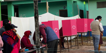 देशभरका सबै मतदान केन्द्रमा उत्साहपूर्ण मतदान जारी