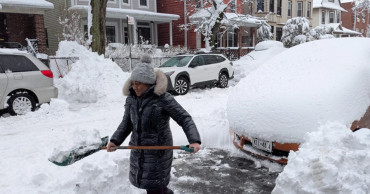 अमेरिकामा हिमपातले जनजीवन अस्तव्यस्त (फोटो फिचर)