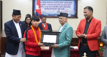 खेलाडीले देशको परिचय र प्रतिष्ठालाई माथि उठाउन योगदान गरेका छन् : प्रधानमन्त्री