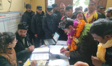 देउवाविरुद्ध कर्णबहादुर मल्लको उम्मेदवारी दर्ता