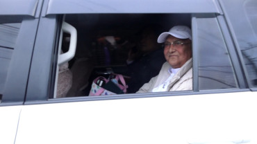 पक्राउ परेका केपी शर्मा ओलीलाई अस्पतालमा राखियो  