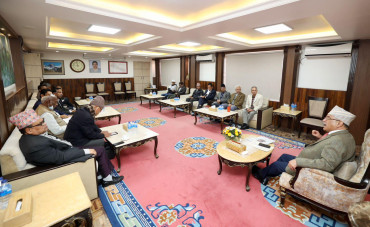 माओवादी घटकहरूको बैठक बालुवाटारमा बस्दै