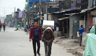 हामी कहाँ जाने ? नदी किनारका सुकुम्बासीको सरकारसँग प्रश्न