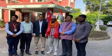 वीरगन्जबाट पैदल यात्रा गरेर भारतको दिल्ली पुगेका शेख सम्मानित