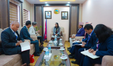 कानुन मन्त्री गौतम र स्विट्जरल्यान्डका राजदूत म्युलीबीच भेटवार्ता