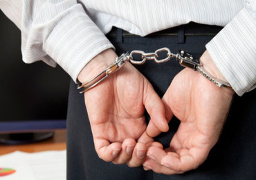 सालकको खपेटासहित गोङ्गबुबाट दुई पक्राउ