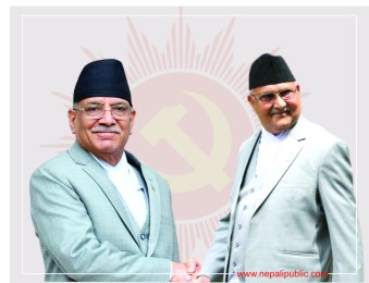 मध्यरातमा कांग्रेससँग सरकार बनाउने सहमति गरेका एमाले अध्यक्ष ओली प्रधानमन्त्री दाहाल भेट्न बालुवाटारमा