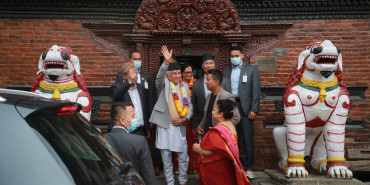 राष्ट्रपतिद्वारा कुमारीको दर्शन