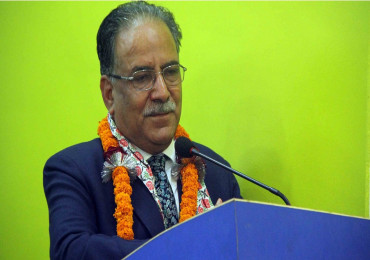 केही दिनमै नयाँ सरकार बन्ने प्रचण्डको दाबी  