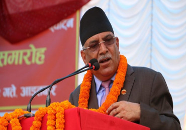 भूमिहीन सुकुम्बासीको समस्या समाधानका लागि प्रयत्नरत छौँ : दाहाल
