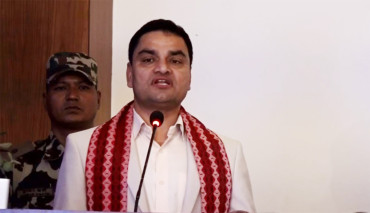 उपत्यकाबाहिर स्वास्थ्य जनशक्ति पठाउन समस्या भएको स्वास्थ्यमन्त्रीको गुनासो