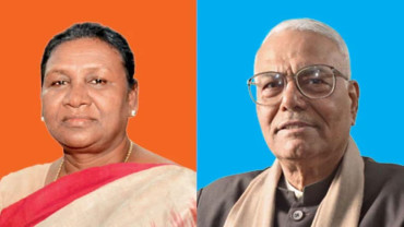 भारतमा  आज  राष्ट्रपति चयनका लागि  निर्वाचन हुँदै