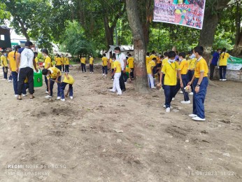 बाल दिवसको अवसरमा दून एकेडेमीद्वारा सरसफाई