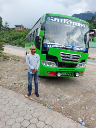 देउवासँग चुनाव लड्ने घोषणा गरेको युवा ढकाल नाइट बस चढेर लागे डडेल्धुरातिर