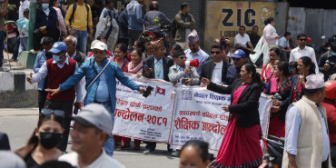 सरकार र शिक्षकहरुबीच सहमति भएसँगै शिक्षक आन्दोलन स्थगित