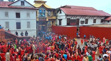 पशुपतीनाथको भेटी चोरीको अभियोग लागेका ५ जनालाई थुनामा पठाउने अदालतको आदेश