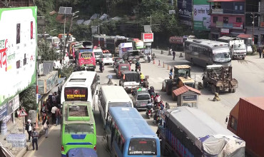 दुई चालक नराख्ने लामोदुरीका ४१ बस कारबाहीमा