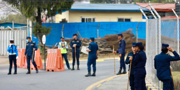 राजावादीको प्रदर्शनका कारण यात्रुलाई सास्ती