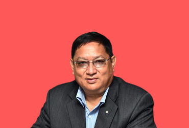 स्वतः विजयी घोषित गर्न माग गर्दै निर्वाचन आयोग जाँदै श्रेष्ठ