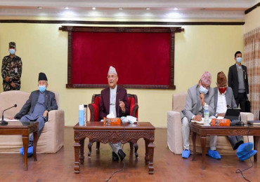 एमाले केन्द्रीय कमिटी बैठक बस्दै