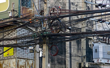 आजदेखि काठमाडौँका तारको व्यवस्थापन गरिँदै