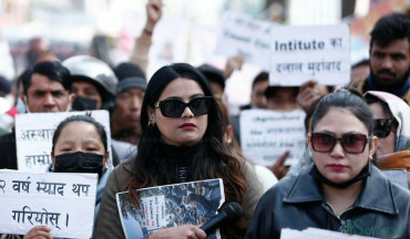 दक्षिण कोरिया जान नपाएको भन्दै युवाहरूले प्रदर्शन