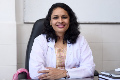 सफाइ पाएपछि अतिरिक्त सचिव डा. मिश्रा मन्त्रालय फर्किइन्