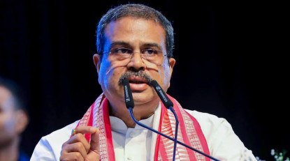 शिक्षा मन्त्रीले दिए राजीनामा