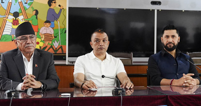 सरकार गोली र लाठीमा मात्रै देखिनु हुँदैन : गगन थापा