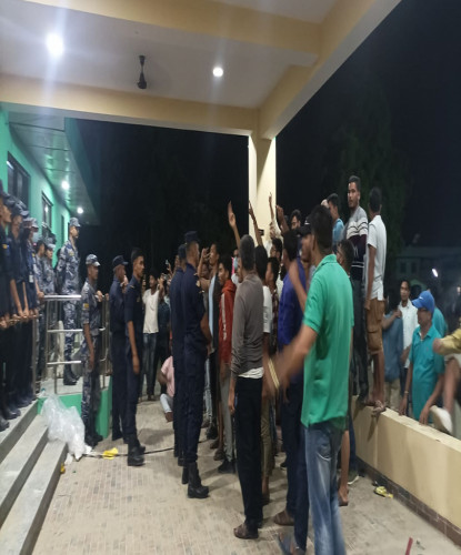 मतगणनाको मागसहित नाराबाजी भएपछि धनगढी उपमहानगरमा झडप