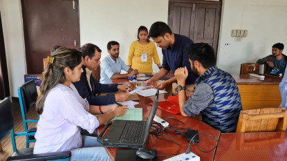चितवन-२ बाट रवि लामिछानेले दिए उम्मेदवारी
