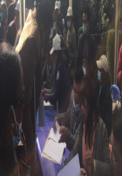 कांग्रेसको नेतृत्व चयनका लागि मतदान सुरु