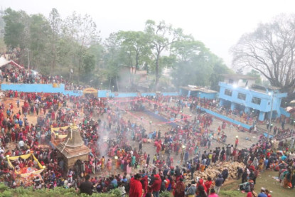 मातातीर्थमा भक्तजनको घुइँचो (फोटो फिचर)