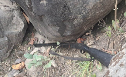 बेवारिसे अवस्थामा भरुवा बन्दुक फेला 