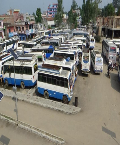 सार्वजनिक यातायातको भाडा बढाउन माग