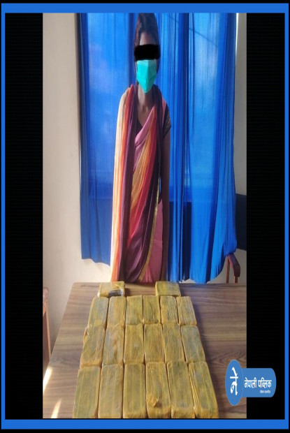 दश किलो चरेश सहित महिला पक्राउ