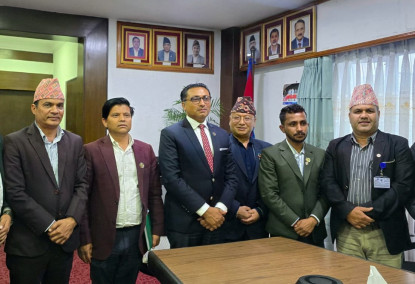 गेटामा चिकित्सा शिक्षा सञ्चालनका लागि आवश्यक बजेट विनियोजन गर्न अर्थमन्त्री डा वाग्लेसँग छलफल