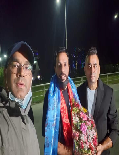 नेपाल आइपुगे मुख्य प्रशिक्षक अल्मुताइरी