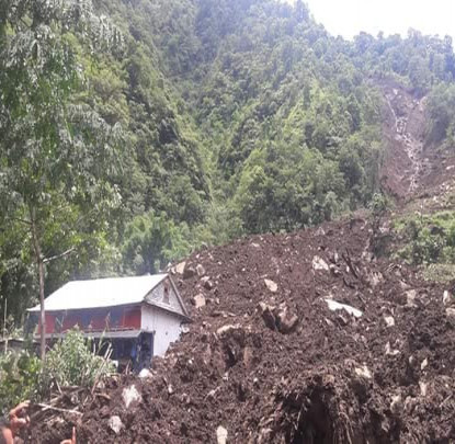 पहिरोमा बेपत्ता सासू–बुहारी मृत फेला 