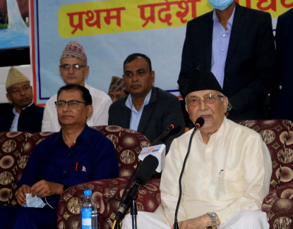 सबैले देश बनाउने संकल्प गर्नुपर्छ : अध्यक्ष ओली