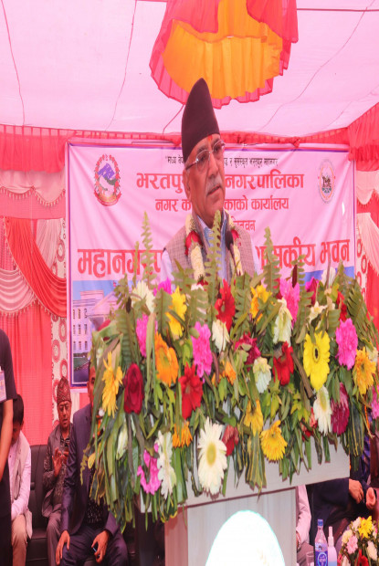 म माओवादीको मात्र नभई देशकै अध्यक्ष हुँः प्रचण्ड