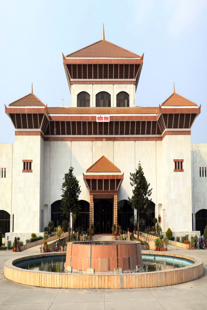 संसद बैठक शुरु, एमालेको अवरोध जारी