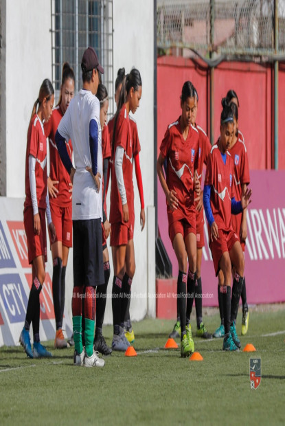 साफ च्याम्पियनसिपका लागि राष्ट्रिय महिला फुटबल टोलीको घोषणा